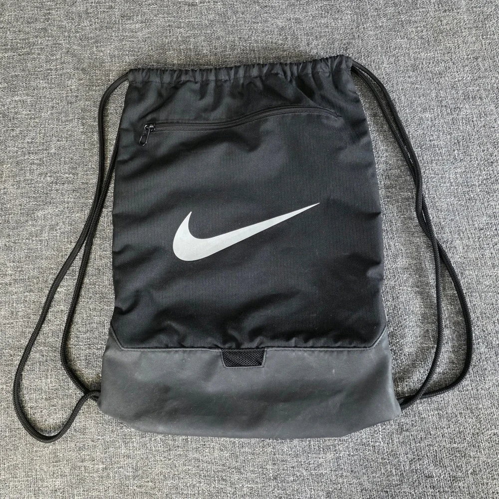 Nike Black Drawstring Cinch Sackpack Gym Bag with Front Zip Pocket